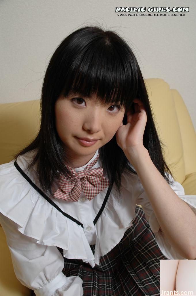 Model Pasifik Musume No.360 (80P)