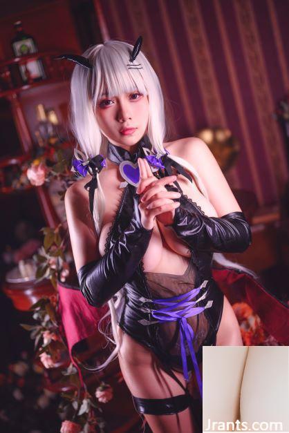 (Coser) Doom 787 – Azur Lane &#8220;Succubus Agung&#8221; (40P)