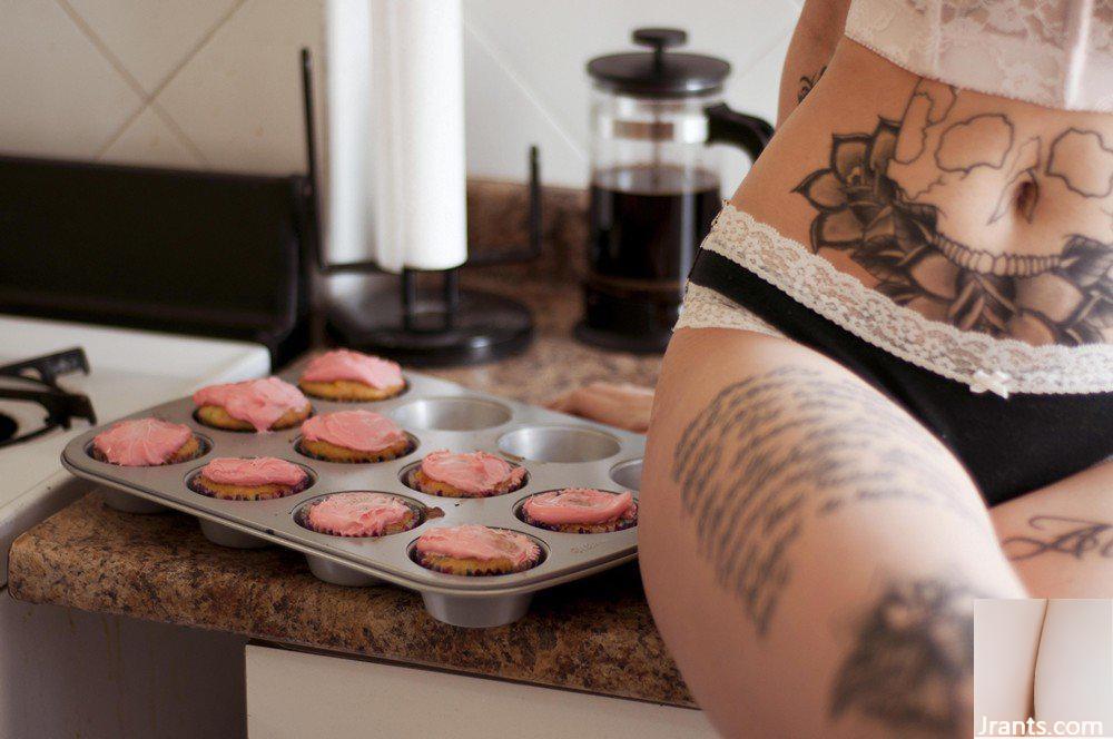 (Suicide Girls) 24 Sep 2015 – Leighraven Sugar Rush (51P)