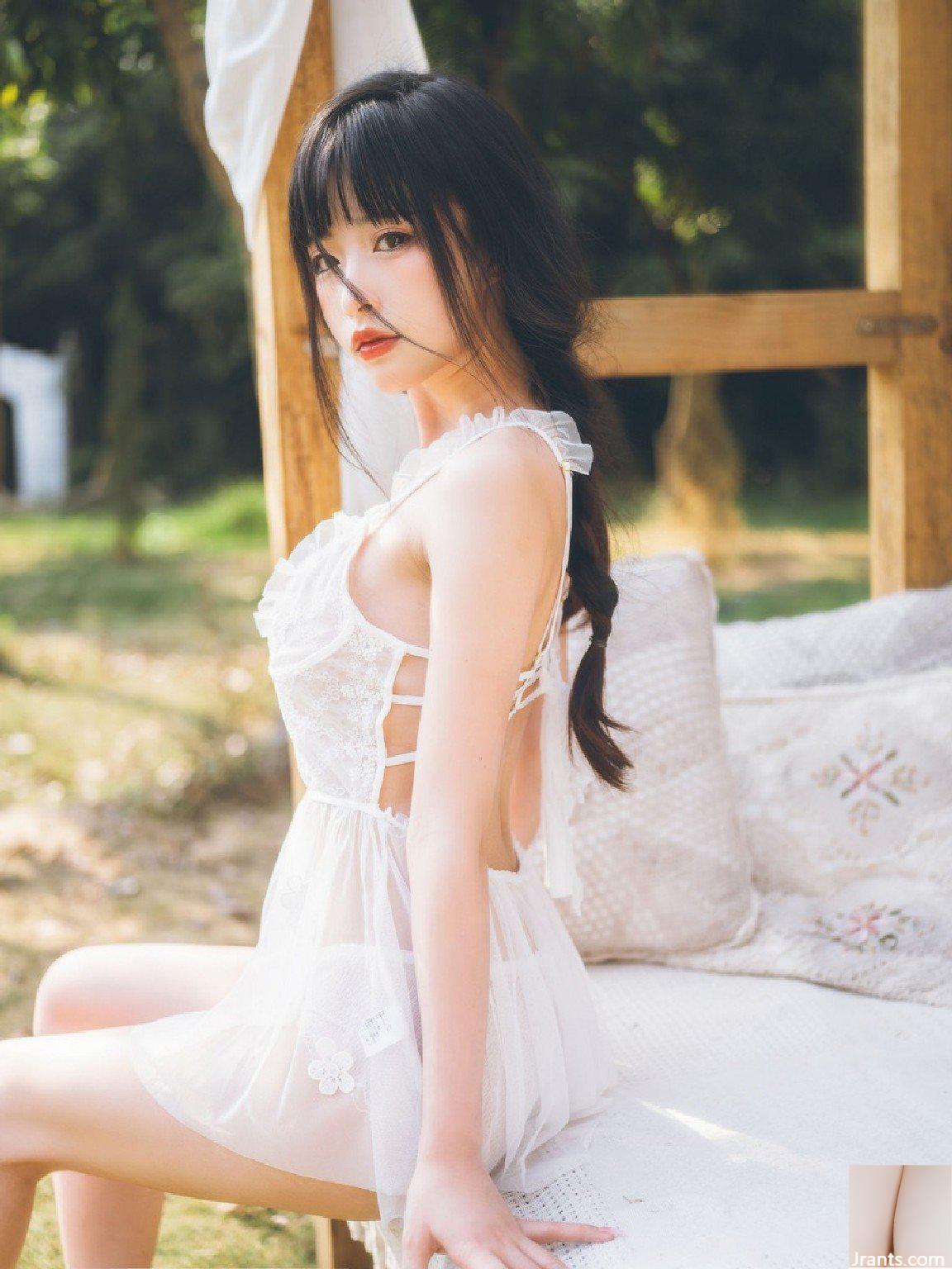 (Foto COSER selebriti internet) Kemungkinan Yuno Shimizu – Ying Xiaoqing 01 (65P)