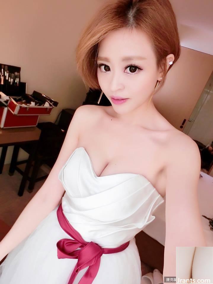 Lucy Ni Qianling, jolie fille aux seins, prend un selfie et expose tous ses seins dans ses rêves les plus fous (36P)