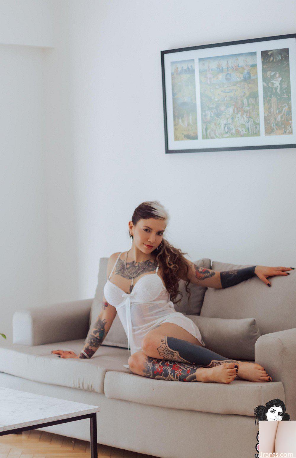 (Suicide Girls) 01 Nov 2024 – Sweetbabydanielle – Cokelat Panas (55P)