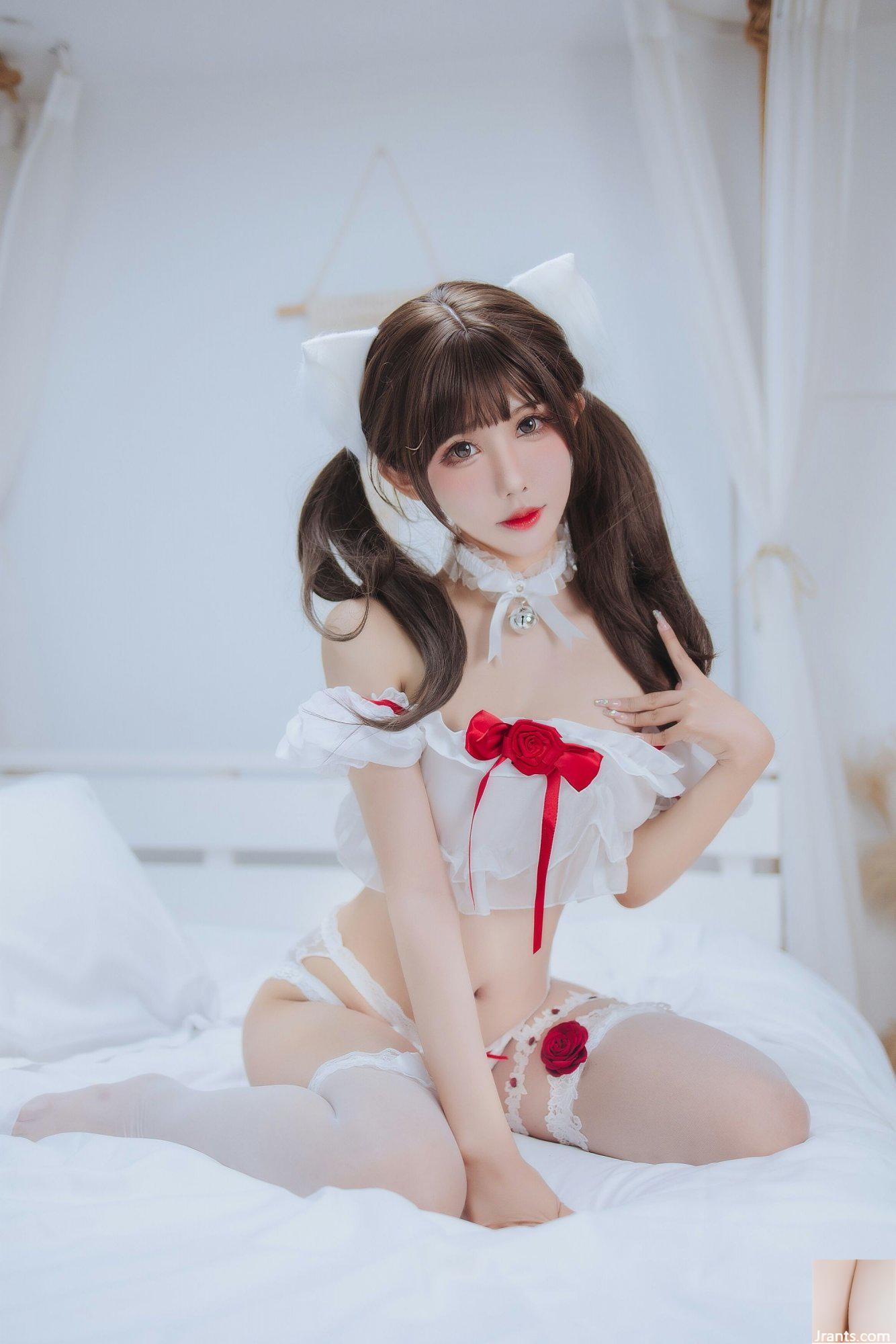 (Coleção online) Exclusivo VIP Welfare Girl Fairy Moon &#8220;White Cat Girl&#8221; (53P)