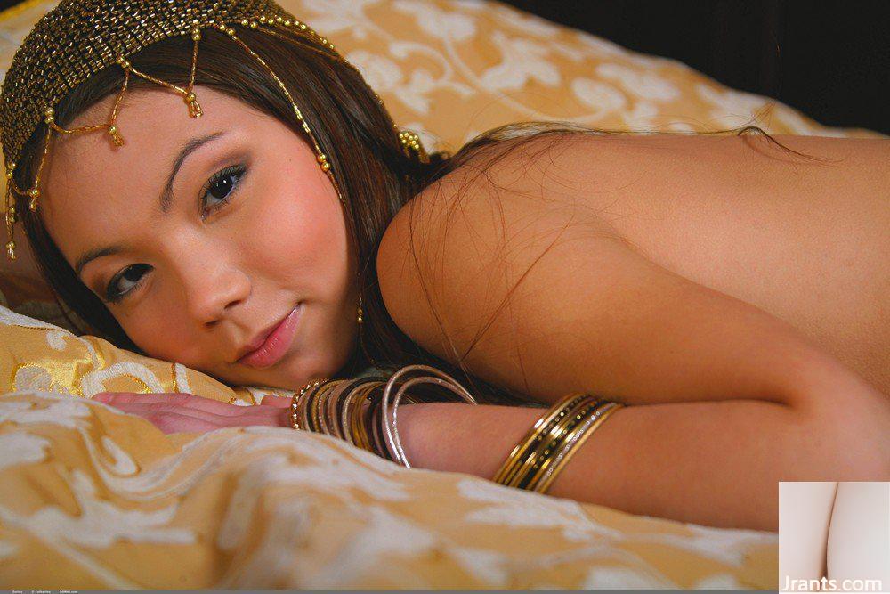 (Domai) 2024년 10월 28일 – Zarina – Zarina 1 (55P)