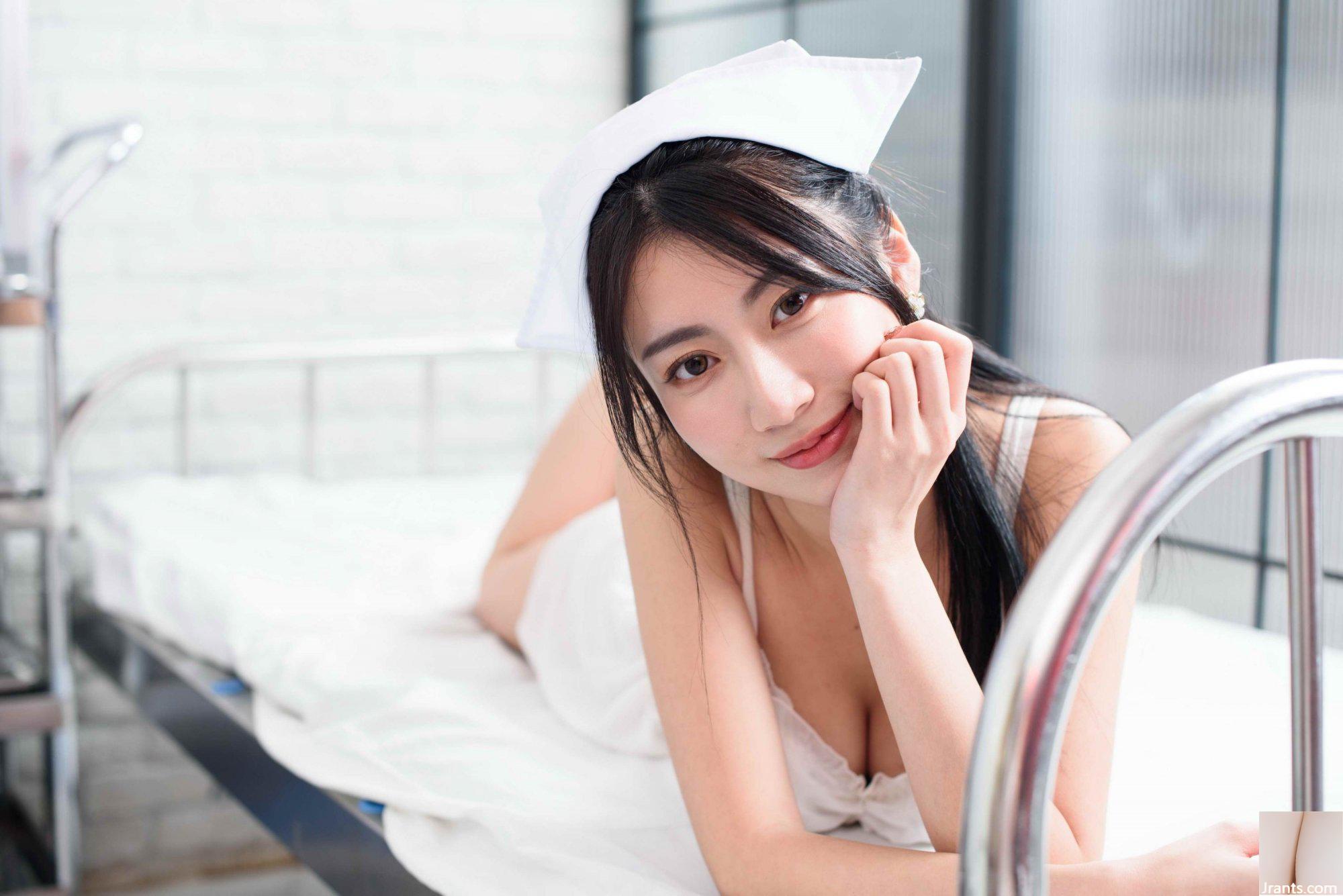 (예쁜 각선미 편) 긴다리 미인모델 비쥬쥬 꼬마 간호사 하이힐과 각선미(99P)