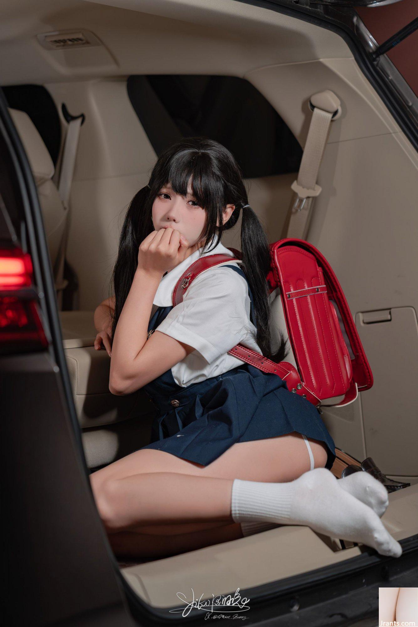 (Koleksi online) Gadis Kesejahteraan Menggigit Gadis Kelinci &#8220;Menangkap Pakaian Pelaut&#8221; Eksklusif VIP (78P)