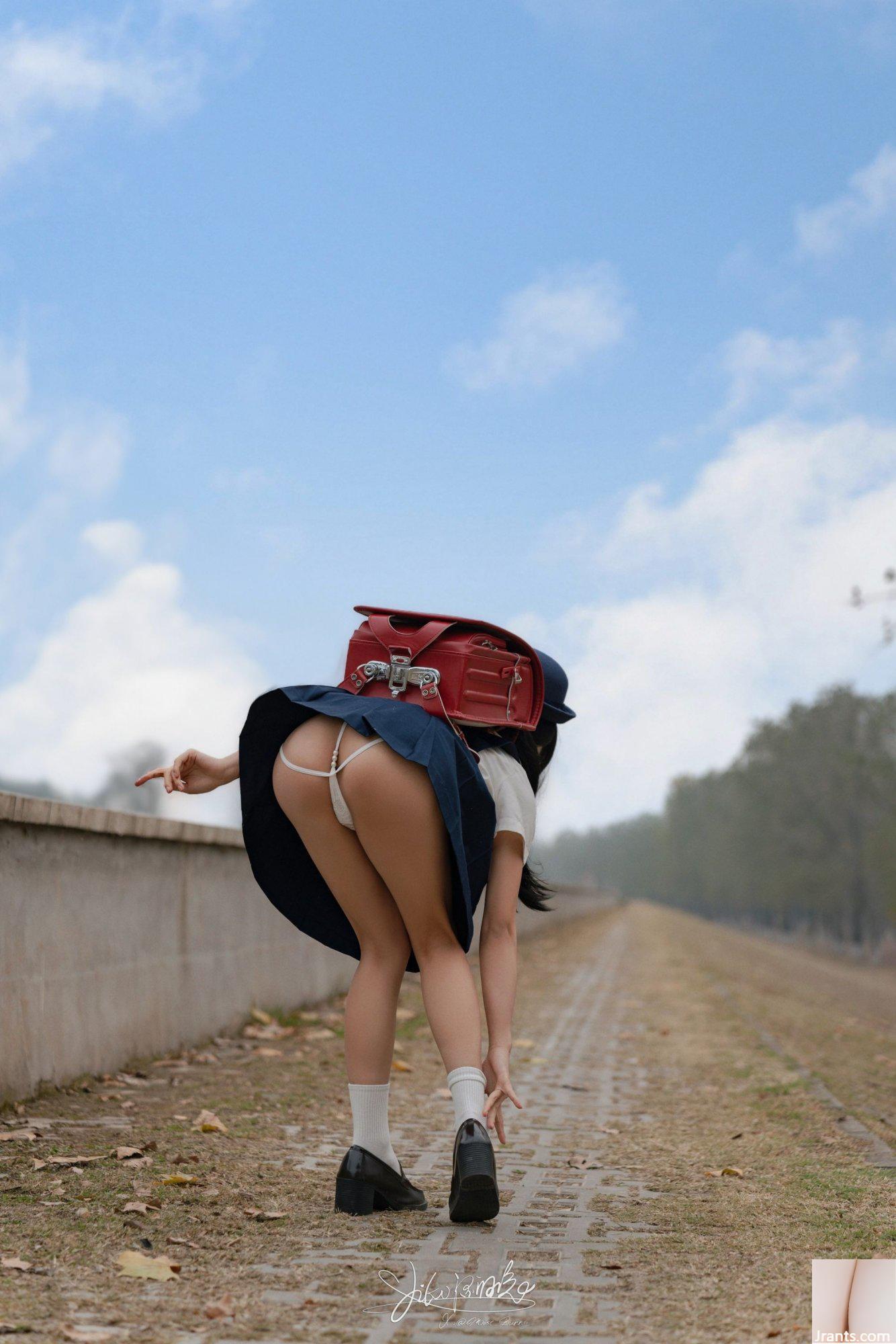 (Koleksi online) Gadis Kesejahteraan Menggigit Gadis Kelinci &#8220;Menangkap Pakaian Pelaut&#8221; Eksklusif VIP (78P)