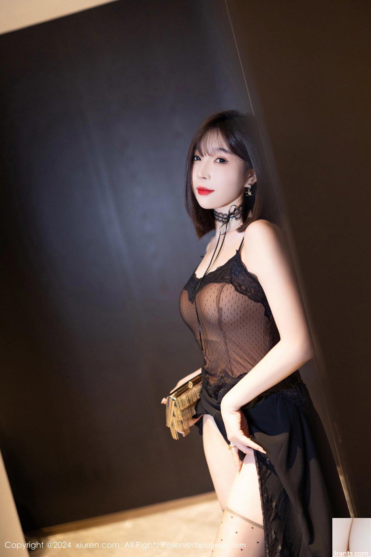(XiuRen) 2024.10.24 Vol.9339 Foto versi lengkap Xu Lizhi Booty (82P)
