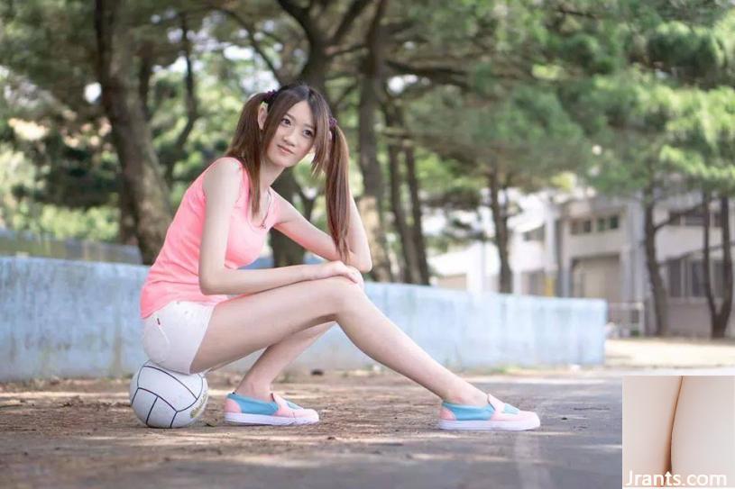 Xiaoxue (Lv Xueyun) ~ তার ফর্সা-চর্মযুক্ত পাগুলি সেক্সি, সরু এবং বিপজ্জনক, এবং বসন্তের আলো খুবই লোভনীয় (29P)