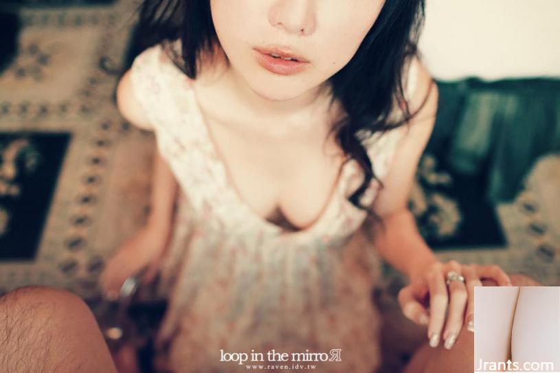 Gadis Madou~T seksi 34D (Tiffany Chen)~hanya mengenakan celana dalam dan bantal (40P)