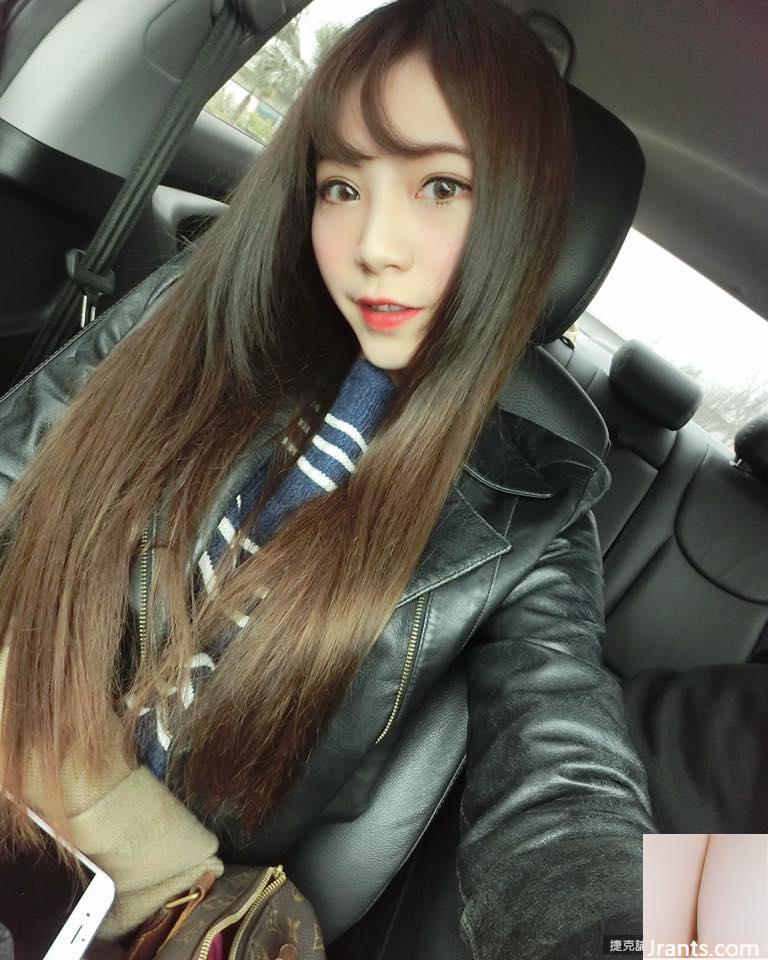 التقطت فتاة الكأس الإلكترونية Zhang Zhumei صورة شخصية ذات ثديين كبيرين وفقدت حزام سترتها عن طريق الخطأ (21P)