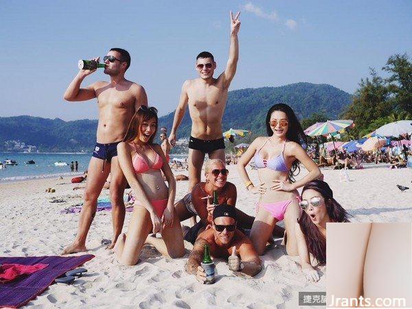 Edisi Ultimate &#8220;Human Love&#8221; Imitasi Quinlivan~Nikita Shu Zichen~Foto payudara besar ditonton oleh orang yang lewat di pantai (22P)