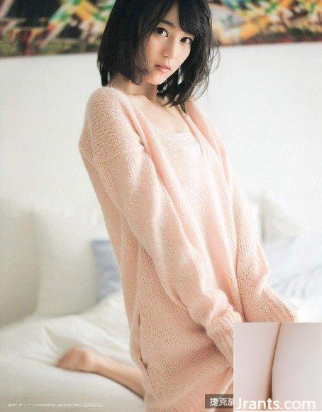 (Nogizaka) Erika Ikuta (19), eine ernsthafte junge Dame, ist für ihren Fotobuchauftritt sehr beliebt (24P)