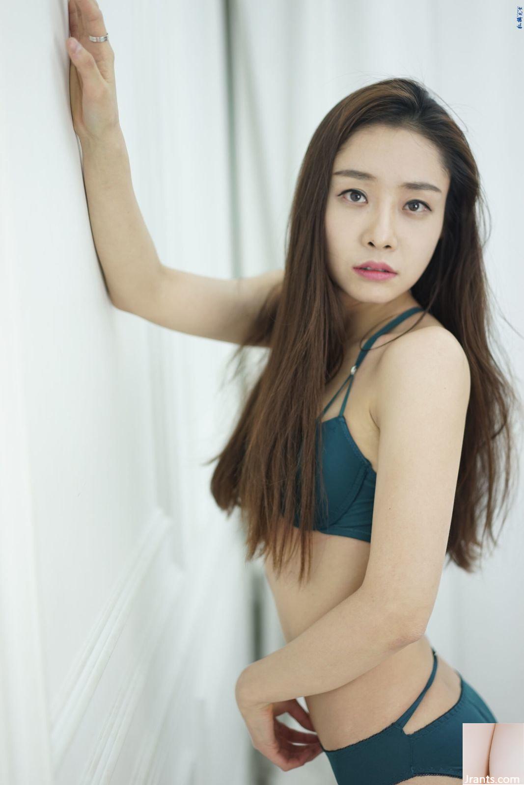 Koreanisches Model (Hee Young) sexy Fotoset-02 (100P)