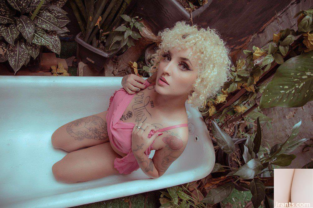 (Suicide Girls) 24 نوامبر 2024 &#8211; Misshunter – The Blonde Doll (51P