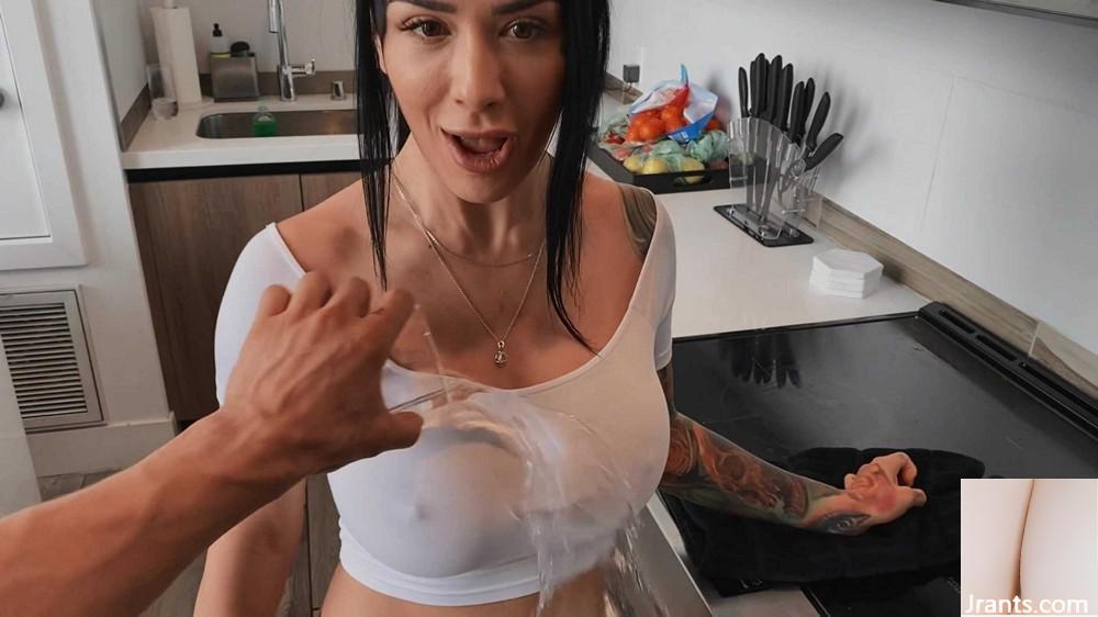 Katrina Jade &#8211; La bite de cuisine de Katrina