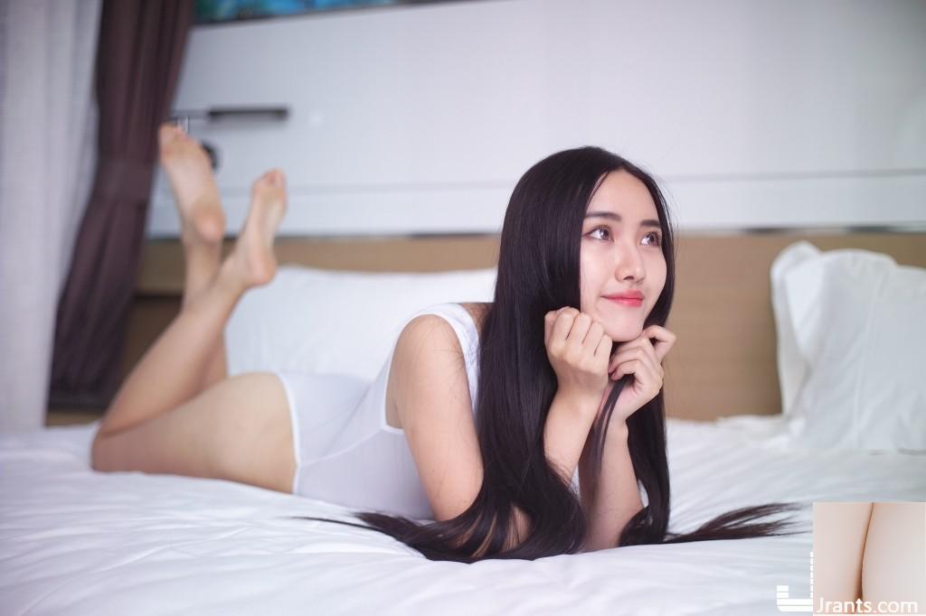 (Model Cina Seksi) Bola model wanita seksi yang murni dan indah Bagian 1 (54P)