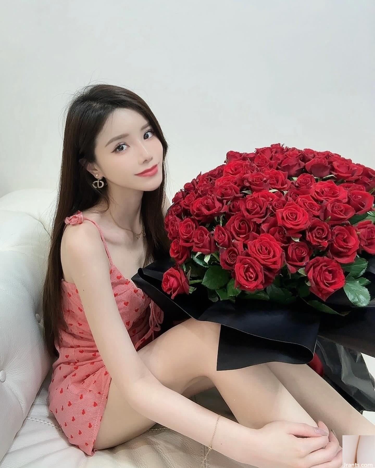 Gadis cantik &#8220;Peru_&#8221; ini memiliki payudara berwarna putih dan lembut yang begitu menggoda untuk disaksikan! (16P)