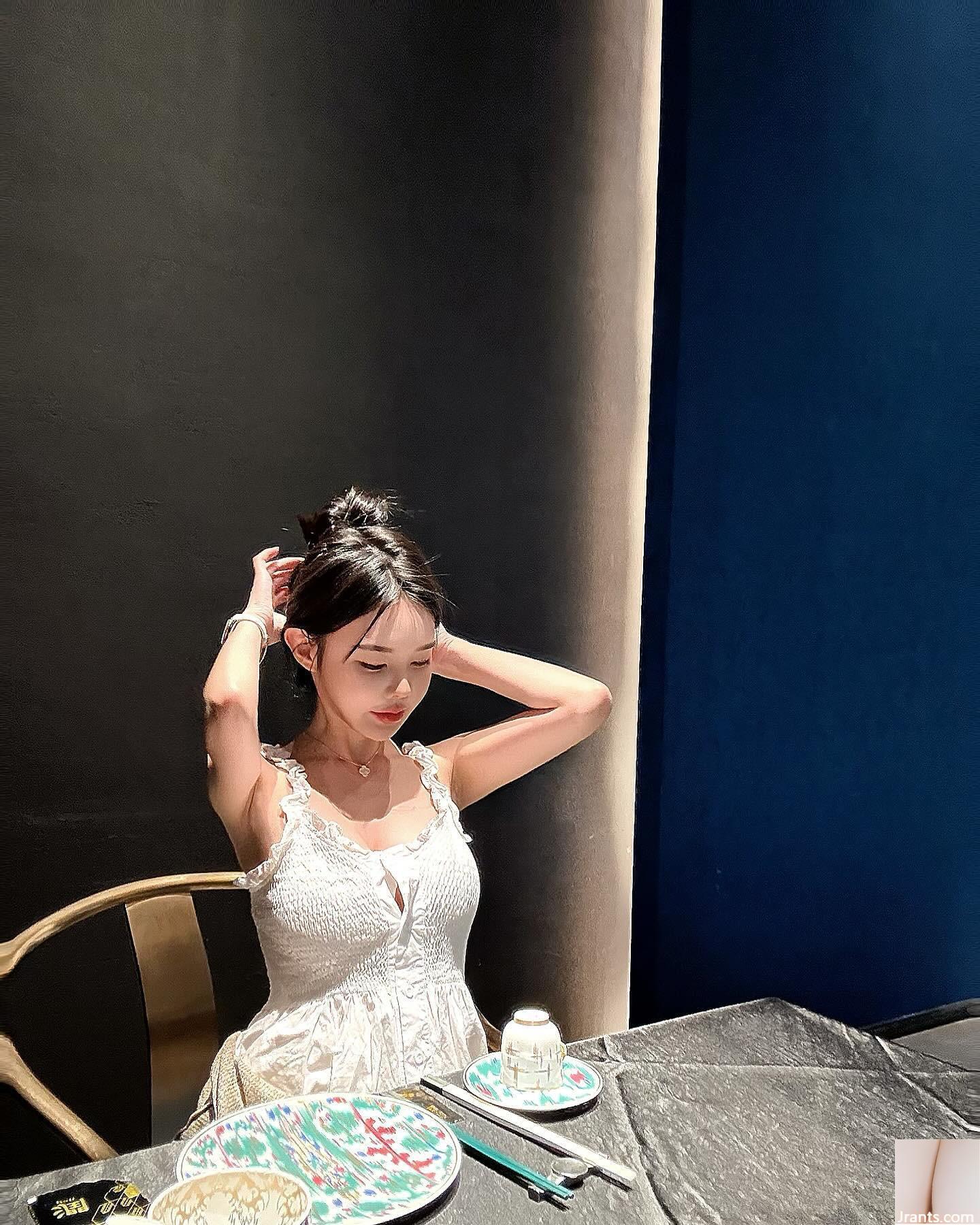 Kurva seks dan gas &#8220;Zhao Xiaoti&#8221; temperamen kelas Tiancai penuh cinta (13P)
