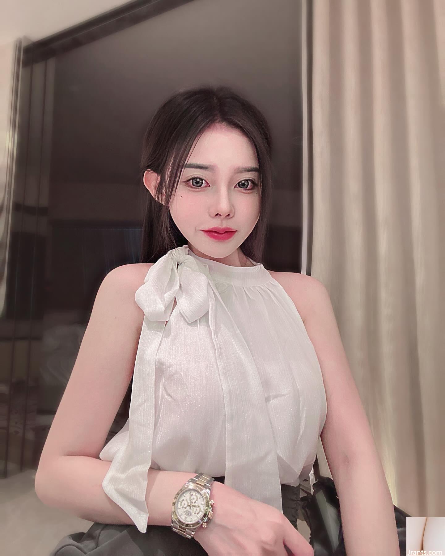 Kurva seks dan gas &#8220;Zhao Xiaoti&#8221; temperamen kelas Tiancai penuh cinta (13P)