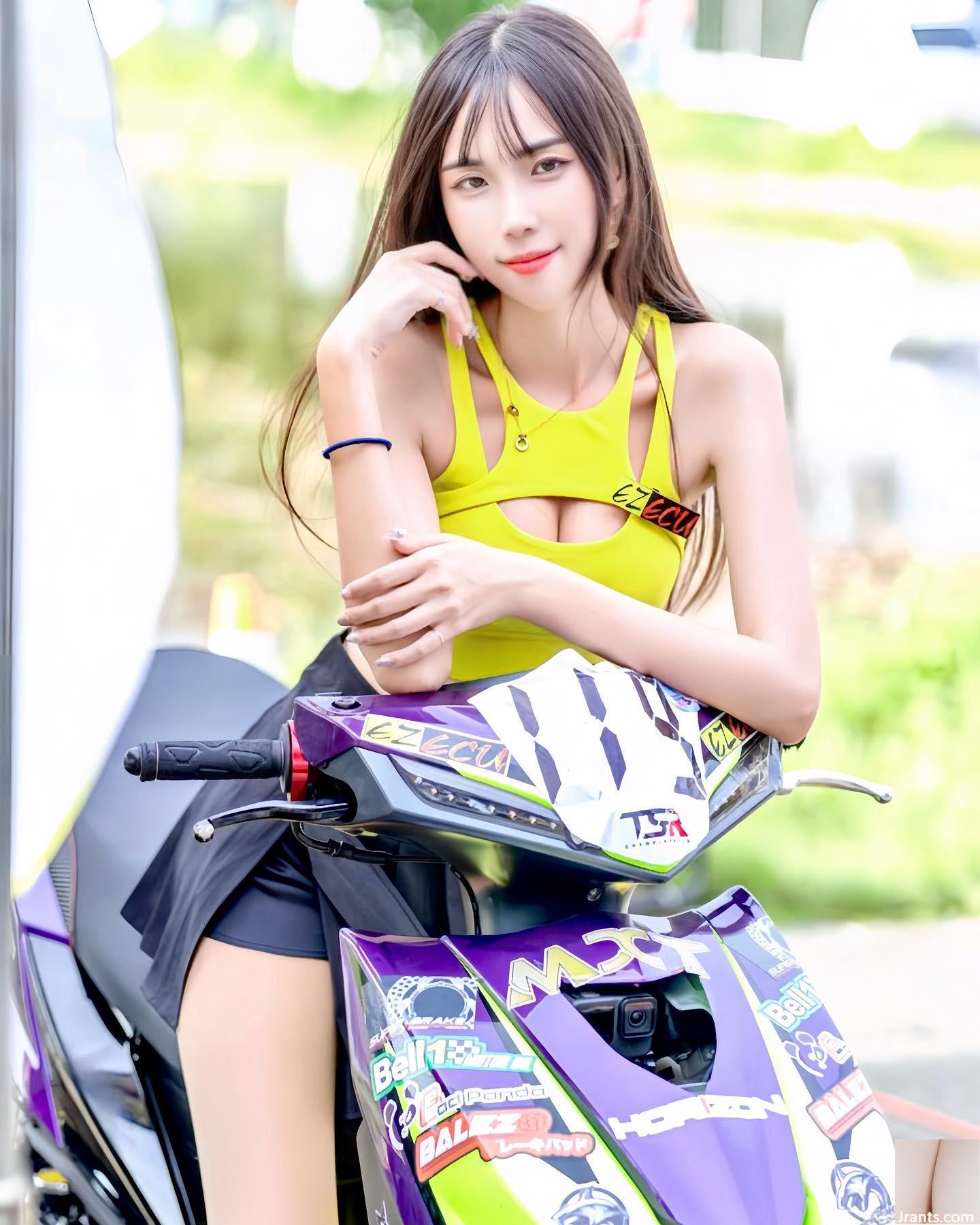 Gadis seksi terbaik &#8220;Yao Yao&#8221; sangat tersentuh pada pandangan pertama ketika payudaranya yang garang dan indah terlihat (20P)
