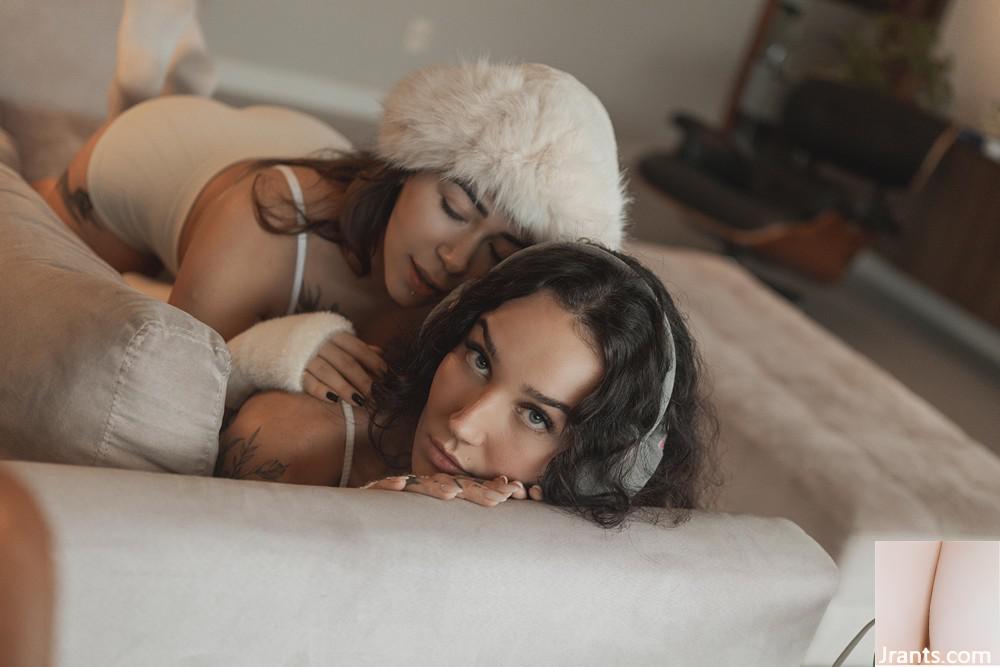 (Suicide Girls) 06 دسامبر 2024 – Firetale + Simplispicy – ​​Snuggly Winter (51P)