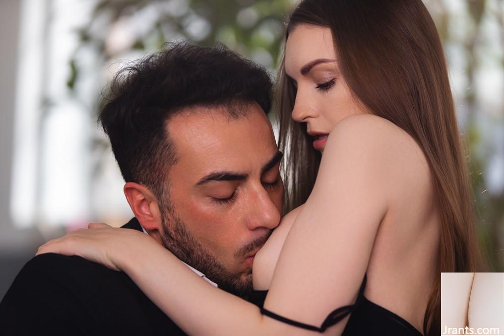 (SexArt) 08 Des 2024 – Francis X &#038; Monika May – Cinta Spanyol (132P)