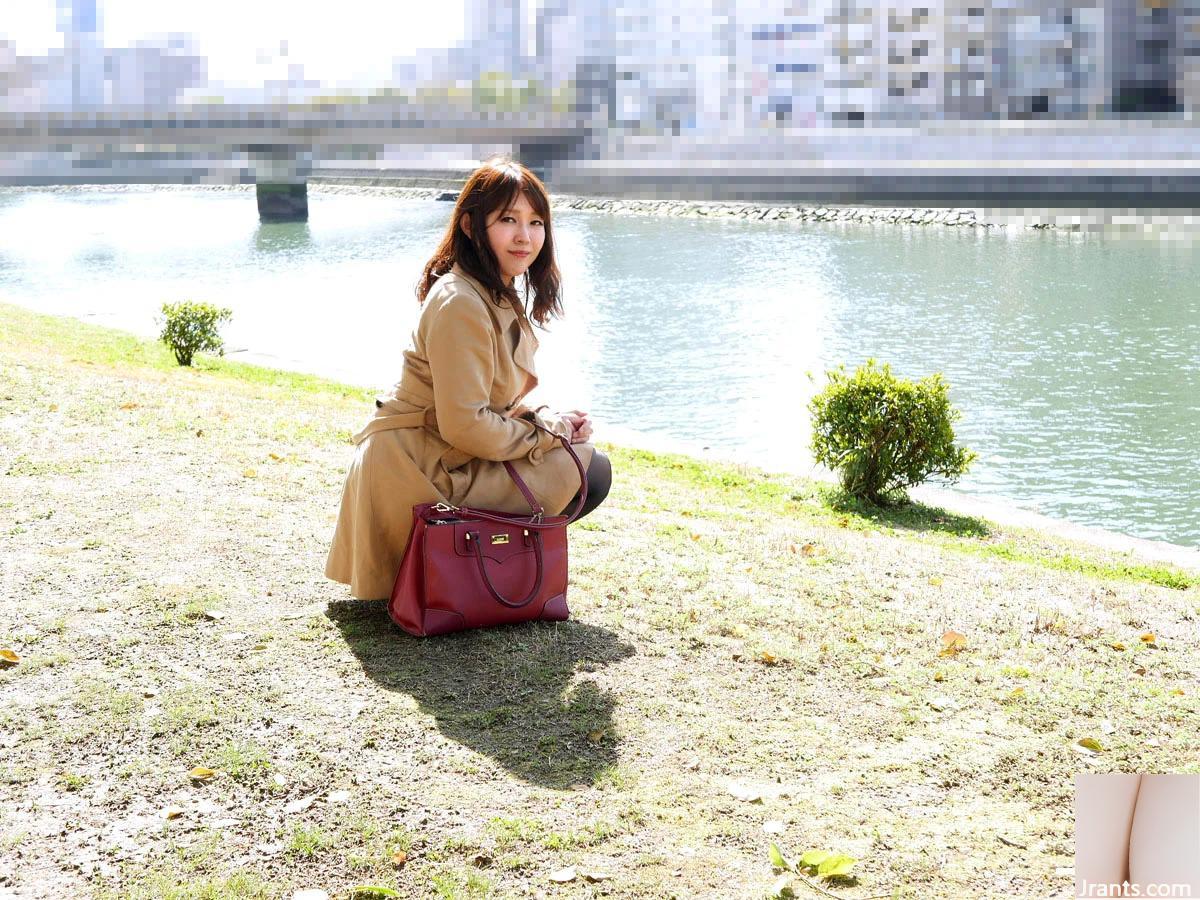 (嗗子利恵) الفاسقة التي لا تستطيع رؤية الشكل الجميل (31P)