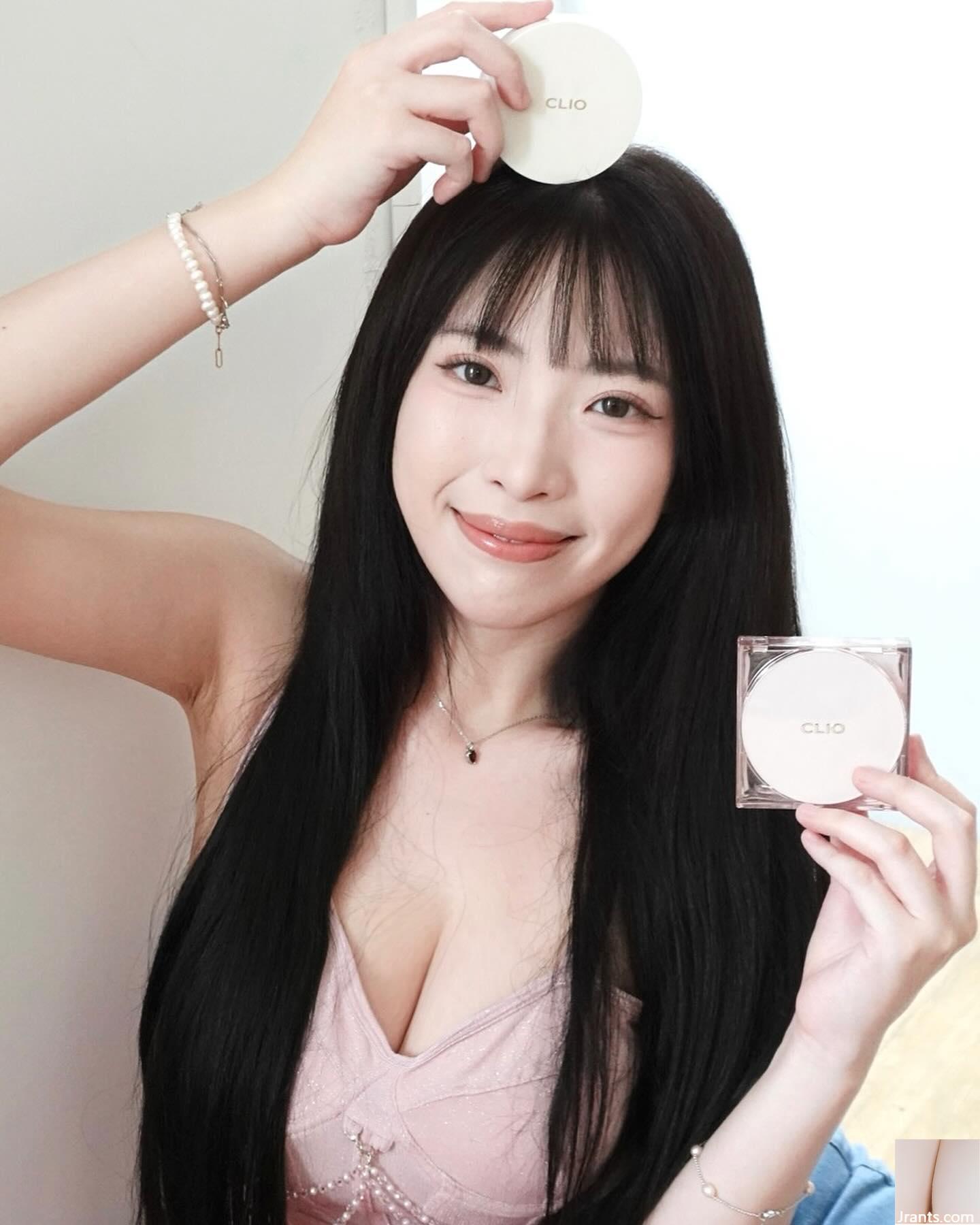 La fée « Jiang Wanting » descendue sur terre a une silhouette si chaude et dodue, et son buste est trop féroce ! (28P)
