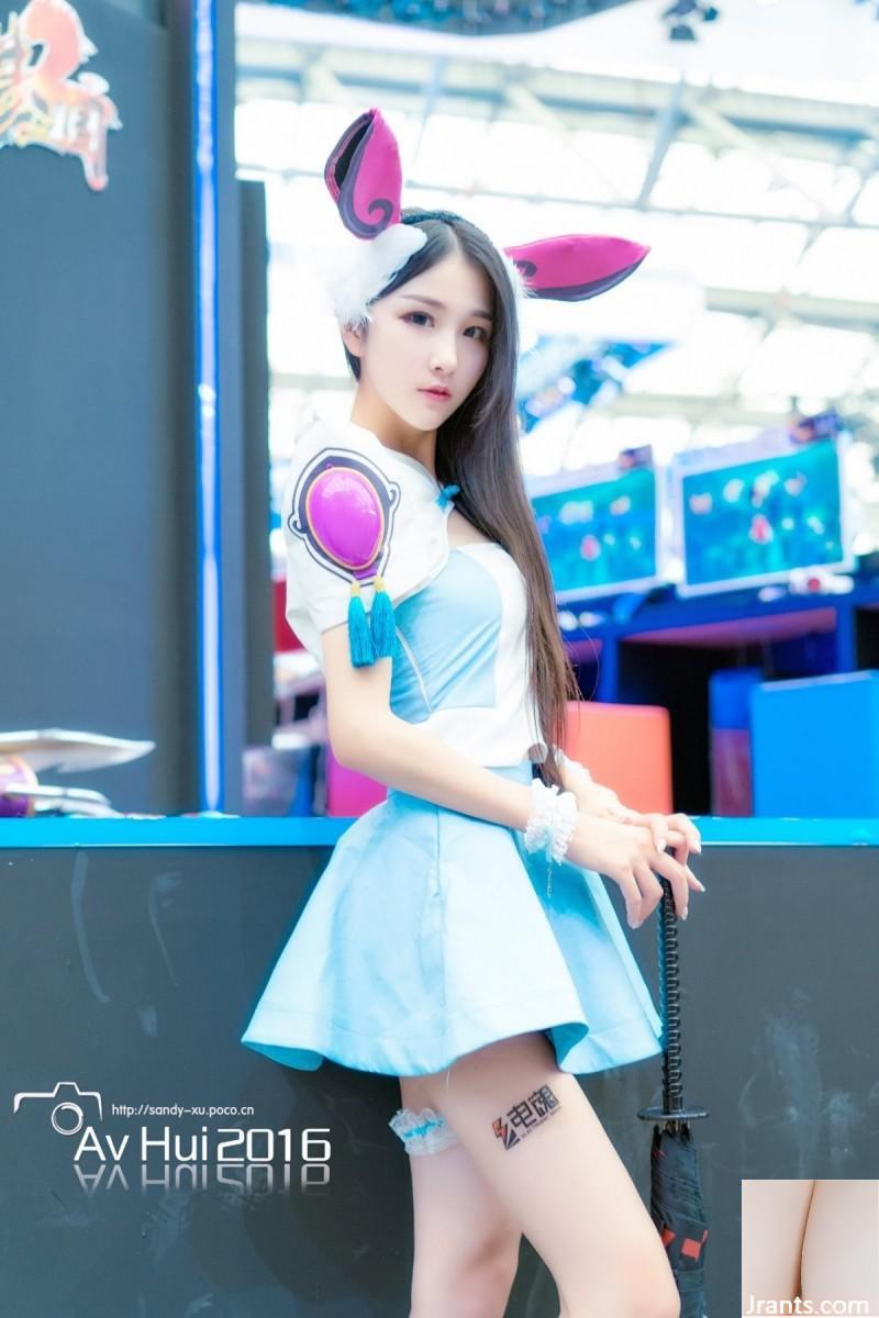 (Collezione online) La bellezza della showgirl dello stand E-Soul Battle 2016 Lin Yimeng (30P)