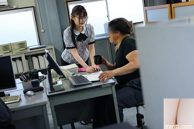 Towa Chikawa: Naka? (ㄔO Die ernsthafte Freundin eines Büroangestellten in einer Firma wurde von einem physischen Arbeiter vergewaltigt &#8230; (21P)