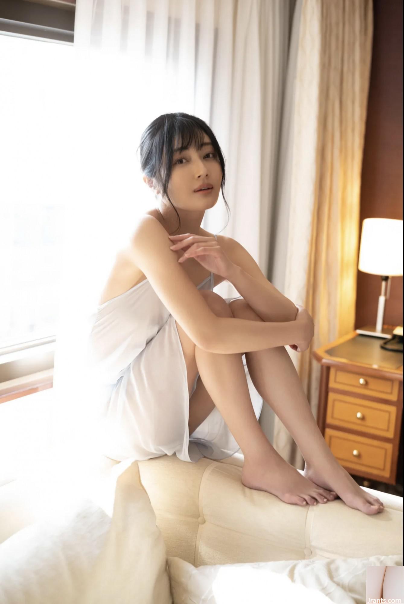 Manami Shindo “Aise vol.1” (68P)