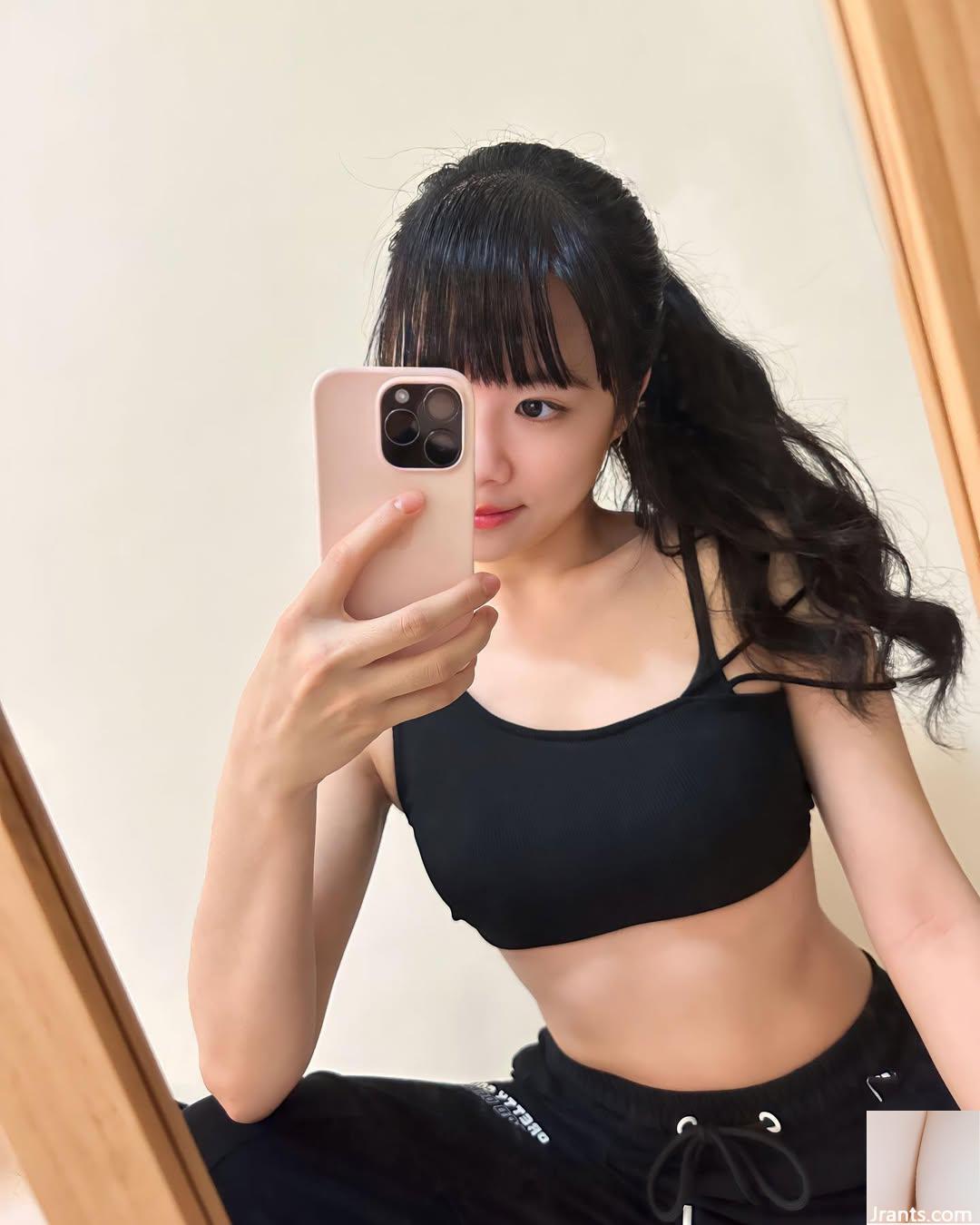 “Zhang Yuting” tem uma aparência muito sexy e atraente (25P)!