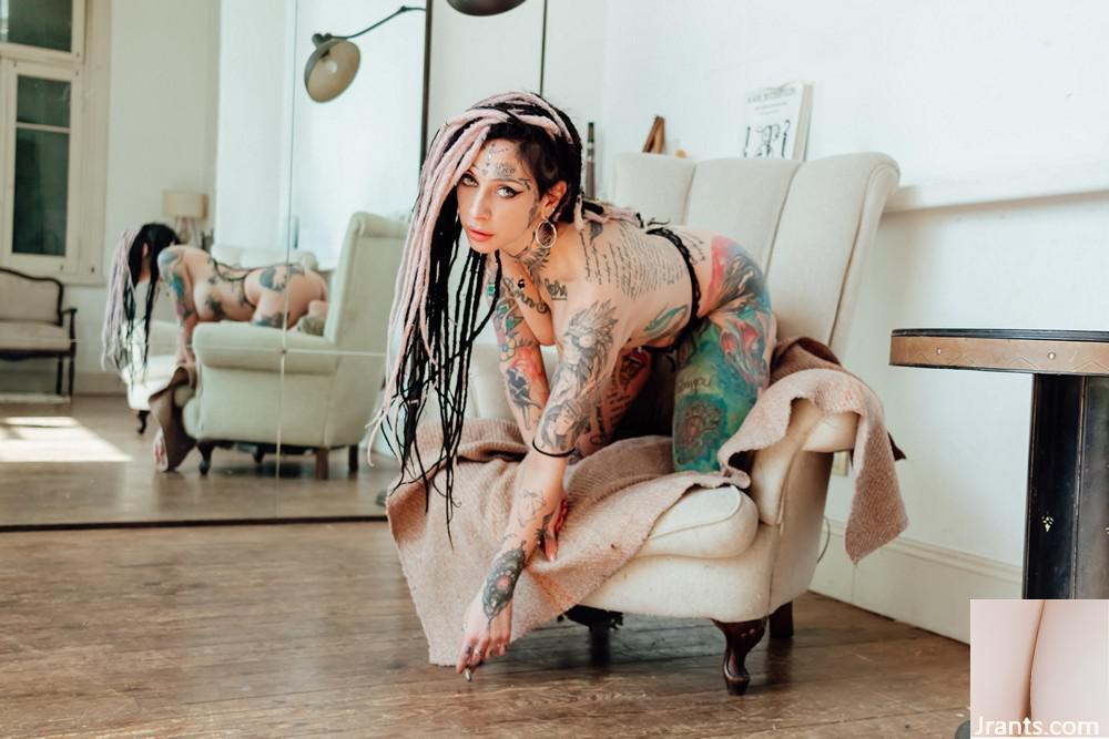 (Suicide Girls) 17 de janeiro de 2025-Elfika -Mystify (46P)