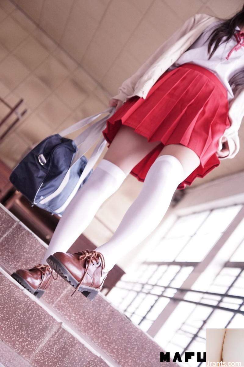 (MAFUYU) Loli Kameita Mafuyu Classroom Red Water K Chaussettes au-dessus du genou en soie (112P)