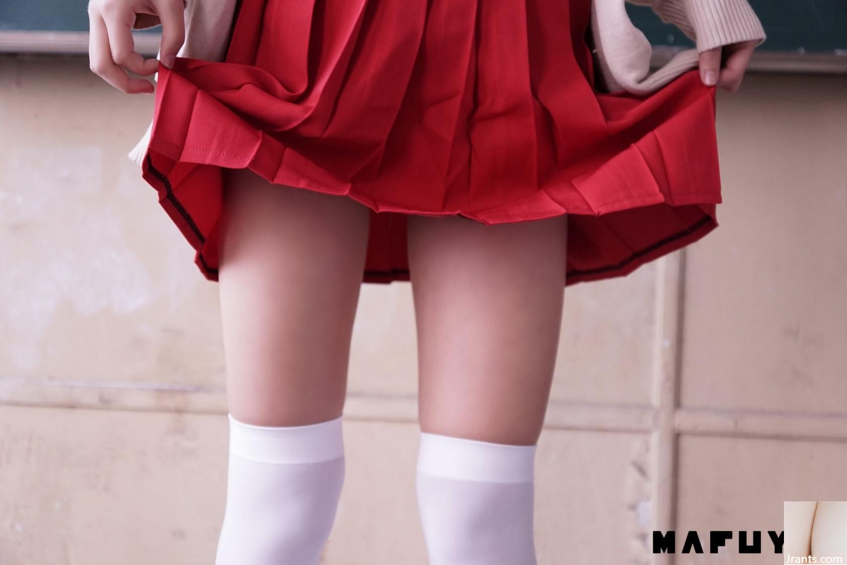 (MAFUYU) Loli Kameita Mafuyu Classroom Red Water K Chaussettes au-dessus du genou en soie (112P)