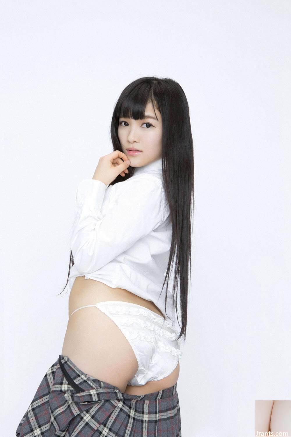 Vol.596 Jun Amaki Jinchuan Amaki (44P)