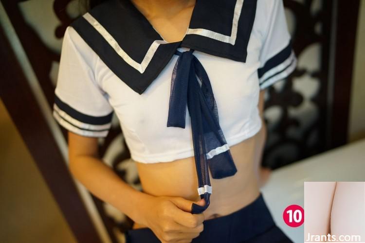 (Rosi Anonymous Foto) 10 Fun Charakter Nr. 014 Sailor Sailor Server Langes Mädchen angehobene Hüften und schöne Beine (39p)