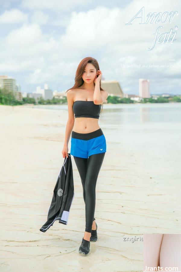 آلبوم عکس Park Soo-Yeon-Swimsuit 5 (100p)