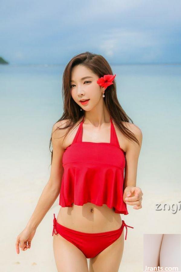 Park Soo-Yeon-SwimSuit Photo Album Four (100p)