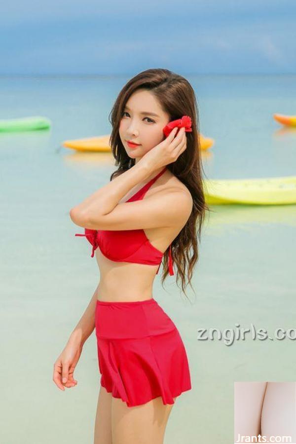 Park Soo-Yeon-SwimSuit Photo Album Four (100p)