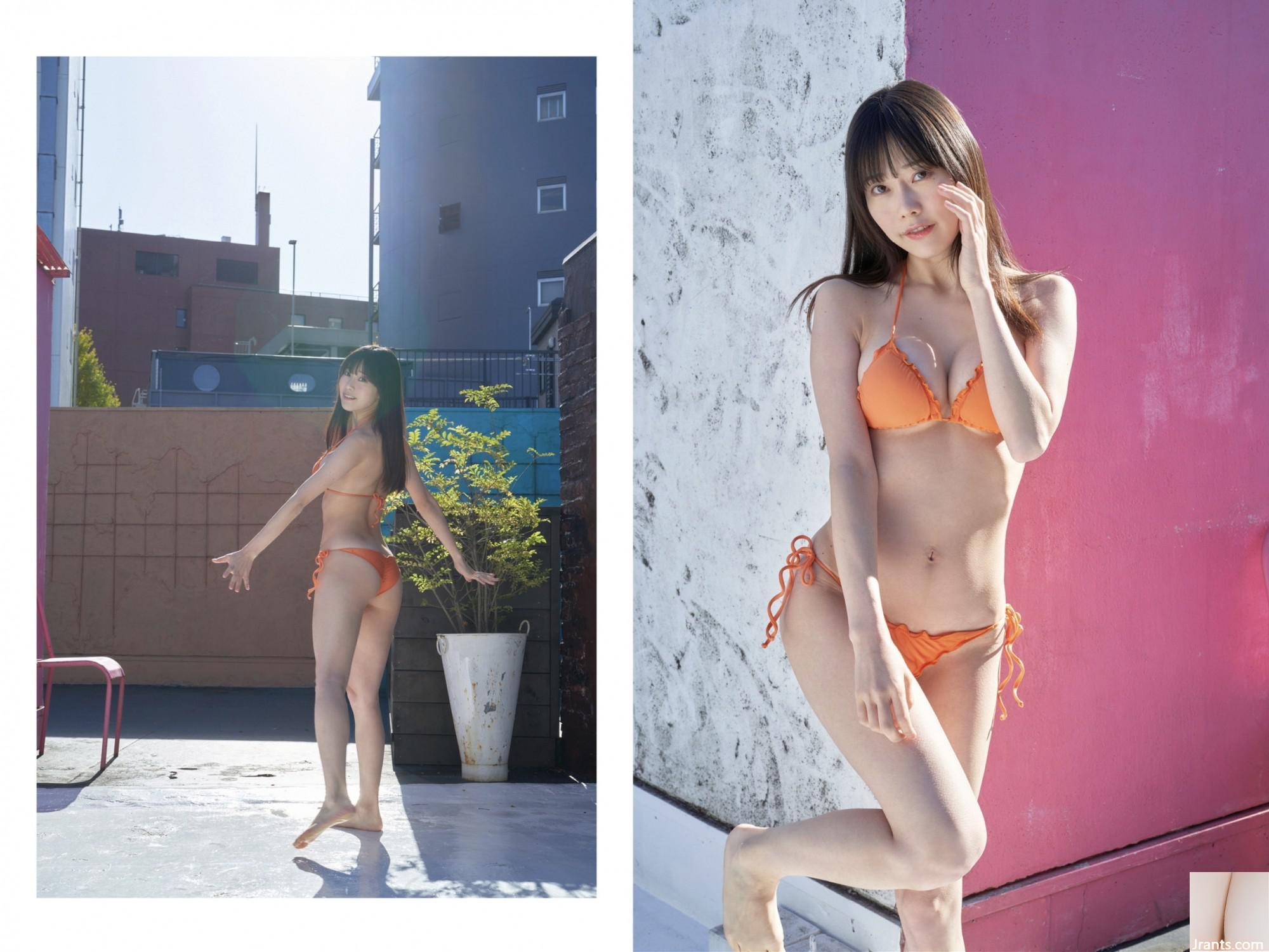 Momosato Rea Gravure Photo Collection Peach Fizz (64p)