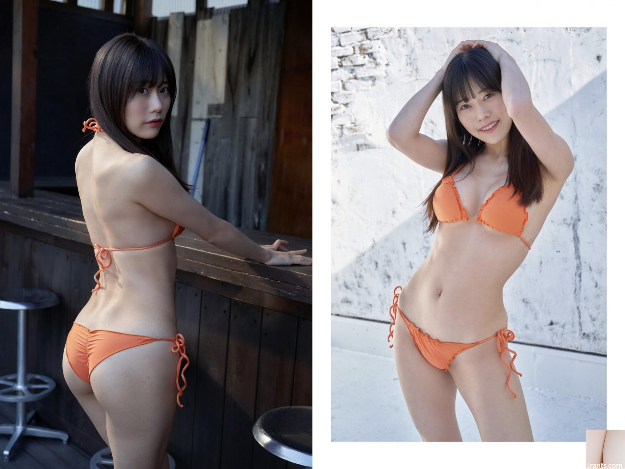 Momosato Rea Gravure Photo Collection Peach Fizz (64p)