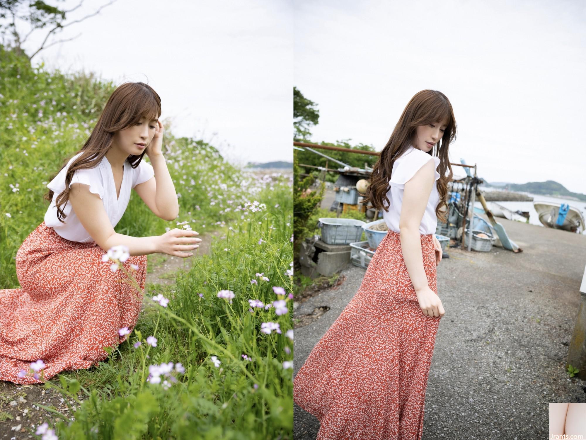 Kohinata Ikumi Mata-Do Photo Collection &#8220;Beautiful Person&#8221;(70p)