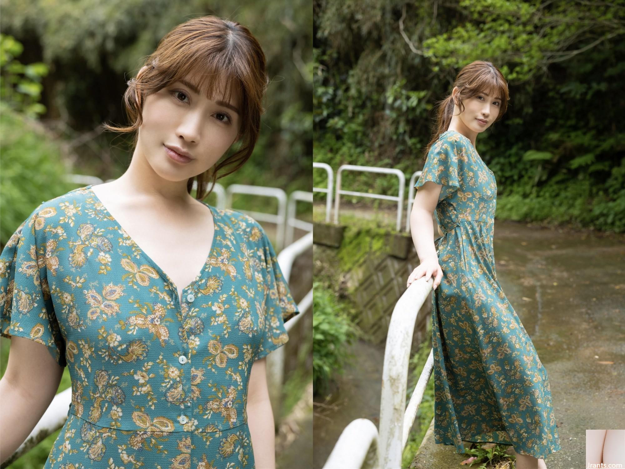 Kohinata Ikumi Mata-Do Photo Collection &#8220;Beautiful Person&#8221;(70p)