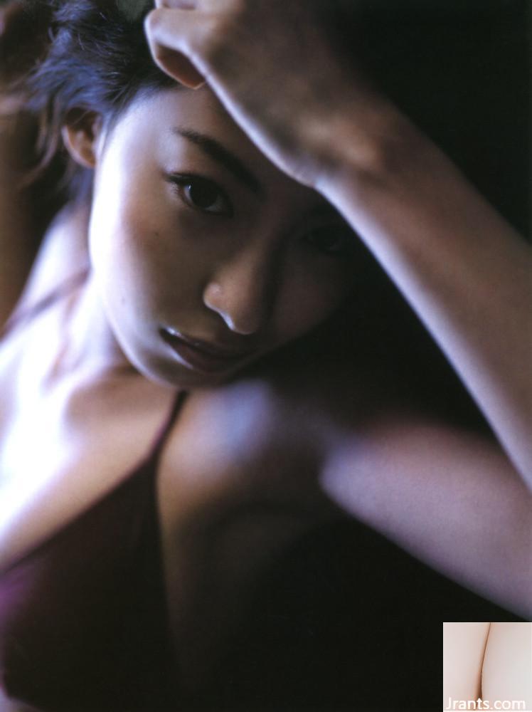 Okubo Mariko (Photobook) &#8211; بدبختی (94p)