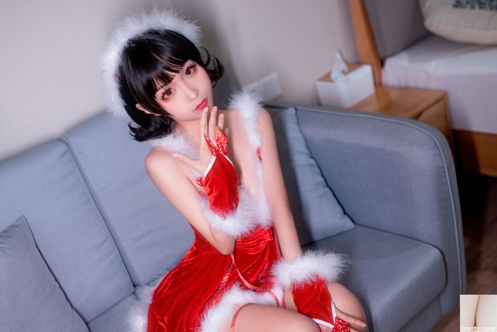 MOMO-CRISTMAS ESTUDEIRO LOLI (41P)