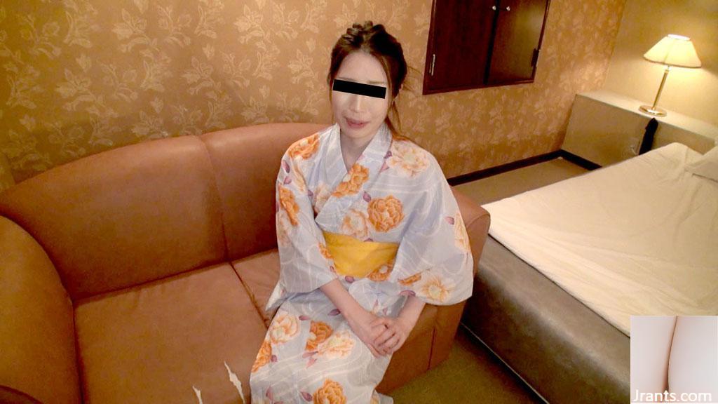 Ikeda Hitomi: Ich habe es auf mein Amateurgesicht gegossen und geöffnet (21p)