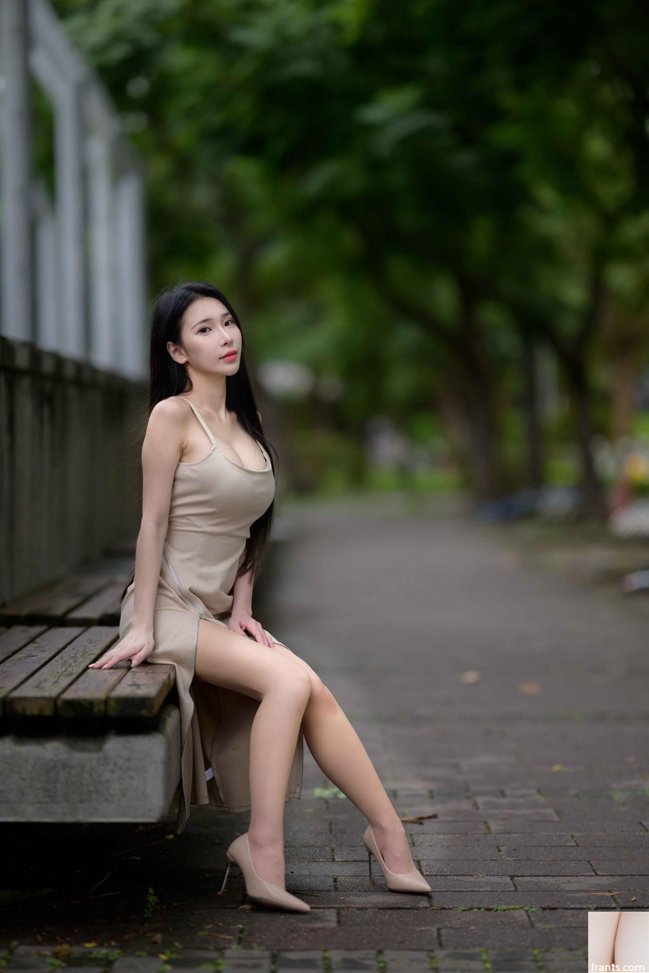 (လှပသောခြေထောက်များအပို) Long-Legged Model Yunas High-Slit Long စကတ်များ (128p)