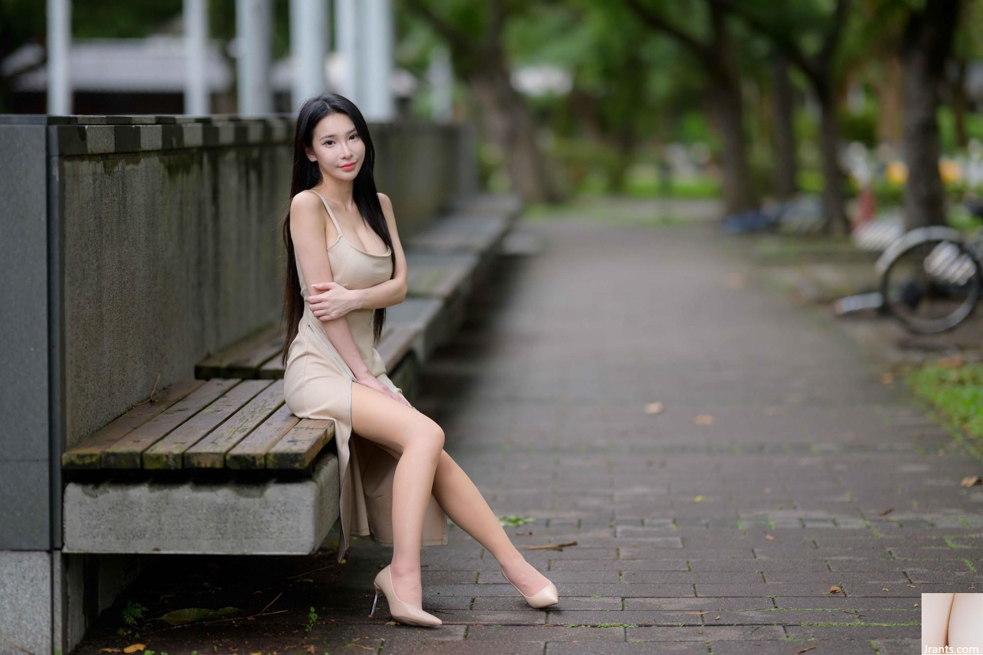 (လှပသောခြေထောက်များအပို) Long-Legged Model Yunas High-Slit Long စကတ်များ (128p)